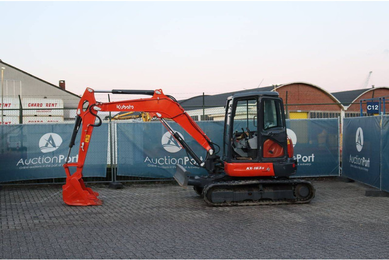 Kubota KX163-5 - Telakaivukone: kuva Kubota KX163-5 - Telakaivukone Kubota KX163-5 - Telakaivukone: kuva Kubota KX163-5 - Telakaivukone