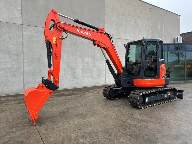 Kubota KX165-5 - Telakaivukone: kuva Kubota KX165-5 - Telakaivukone Kubota KX165-5 - Telakaivukone: kuva Kubota KX165-5 - Telakaivukone