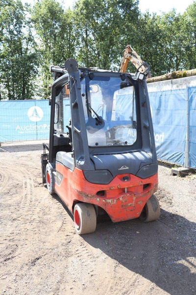 Linde E25L-01 - Sähkötrukki: kuva Linde E25L-01 - Sähkötrukki Linde E25L-01 - Sähkötrukki: kuva Linde E25L-01 - Sähkötrukki