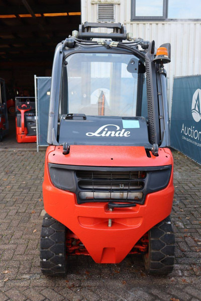 Linde H25T - Kaasutrukki: kuva Linde H25T - Kaasutrukki Linde H25T - Kaasutrukki: kuva Linde H25T - Kaasutrukki