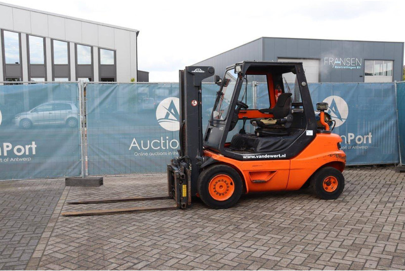 Linde H30T-03 - Kaasutrukki: kuva Linde H30T-03 - Kaasutrukki Linde H30T-03 - Kaasutrukki: kuva Linde H30T-03 - Kaasutrukki