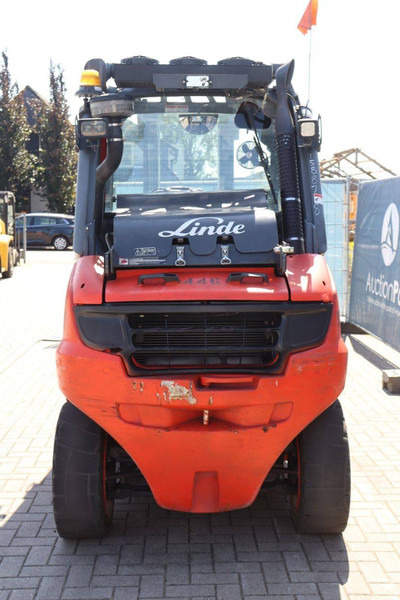 Linde H45T - Kaasutrukki: kuva Linde H45T - Kaasutrukki Linde H45T - Kaasutrukki: kuva Linde H45T - Kaasutrukki