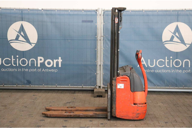 Linde L12 - Pinoamistrukki: kuva Linde L12 - Pinoamistrukki Linde L12 - Pinoamistrukki: kuva Linde L12 - Pinoamistrukki