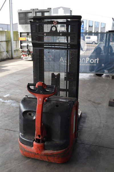 Linde L14 - Pinoamistrukki: kuva Linde L14 - Pinoamistrukki Linde L14 - Pinoamistrukki: kuva Linde L14 - Pinoamistrukki