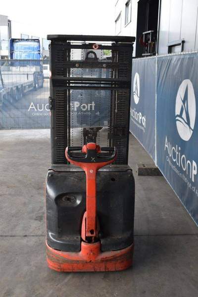 Linde L14 - Pinoamistrukki: kuva Linde L14 - Pinoamistrukki Linde L14 - Pinoamistrukki: kuva Linde L14 - Pinoamistrukki