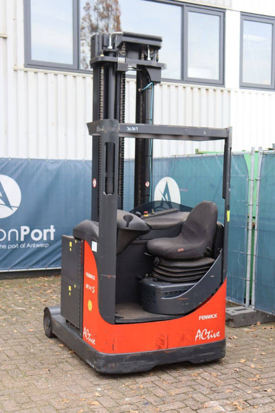 Linde R14 EX S - Työntömastotrukki: kuva Linde R14 EX S - Työntömastotrukki Linde R14 EX S - Työntömastotrukki: kuva Linde R14 EX S - Työntömastotrukki