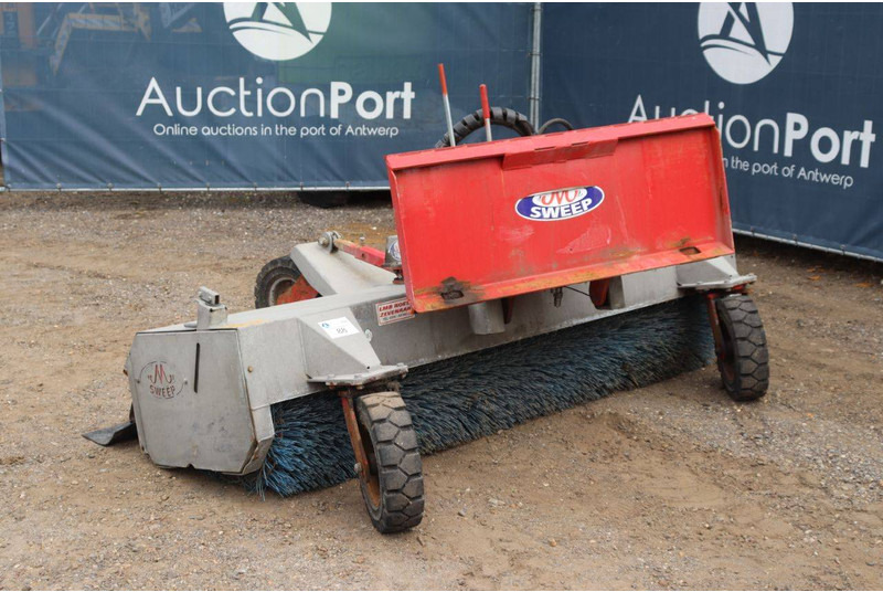M-SWEEP  - Lakaisuauto: kuva M-SWEEP  - Lakaisuauto M-SWEEP  - Lakaisuauto: kuva M-SWEEP  - Lakaisuauto