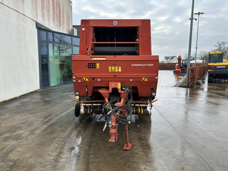 New Holland 654 - Maatalouskoneet: kuva New Holland 654 - Maatalouskoneet New Holland 654 - Maatalouskoneet: kuva New Holland 654 - Maatalouskoneet