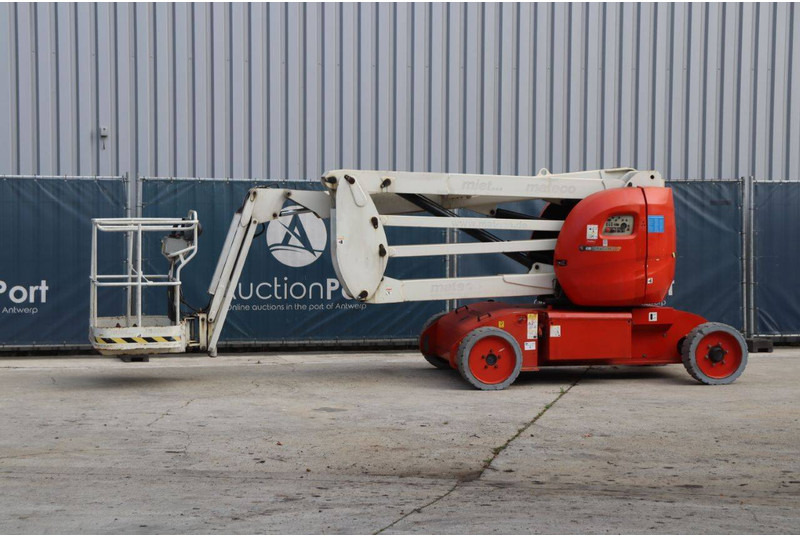 Manitou 150AETJL - Puomilava: kuva Manitou 150AETJL - Puomilava Manitou 150AETJL - Puomilava: kuva Manitou 150AETJL - Puomilava