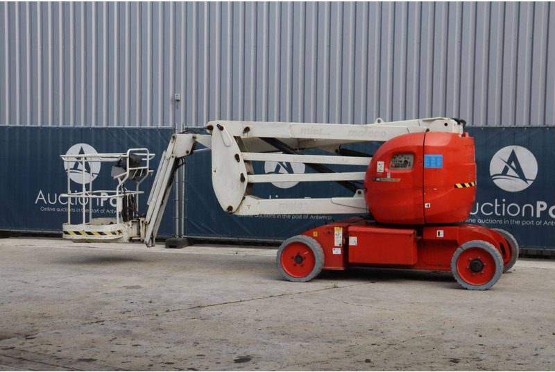 Manitou 150AETJL - Puomilava: kuva Manitou 150AETJL - Puomilava Manitou 150AETJL - Puomilava: kuva Manitou 150AETJL - Puomilava