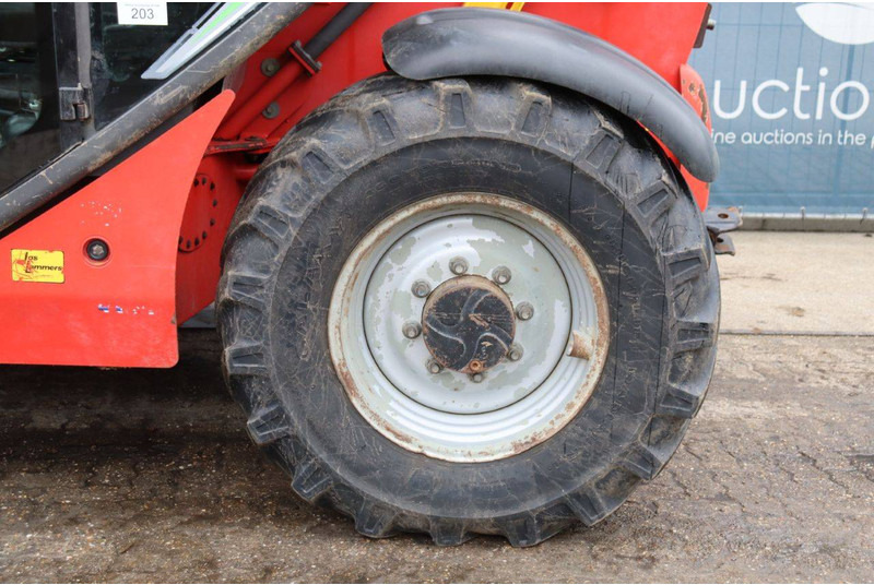 Kurottaja Manitou HLT 634 120: kuva Kurottaja Manitou HLT 634 120