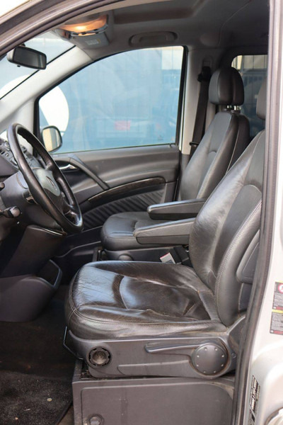 Pakettiauto Mercedes-Benz 639 Viano Cdi 3.0: kuva Pakettiauto Mercedes-Benz 639 Viano Cdi 3.0 Pakettiauto Mercedes-Benz 639 Viano Cdi 3.0: kuva Pakettiauto Mercedes-Benz 639 Viano Cdi 3.0