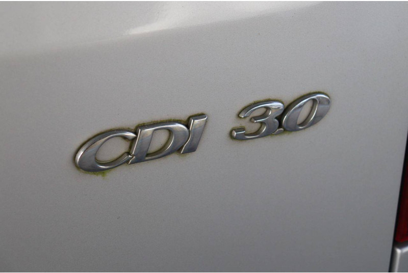 Pakettiauto Mercedes-Benz 639 Viano Cdi 3.0: kuva Pakettiauto Mercedes-Benz 639 Viano Cdi 3.0 Pakettiauto Mercedes-Benz 639 Viano Cdi 3.0: kuva Pakettiauto Mercedes-Benz 639 Viano Cdi 3.0