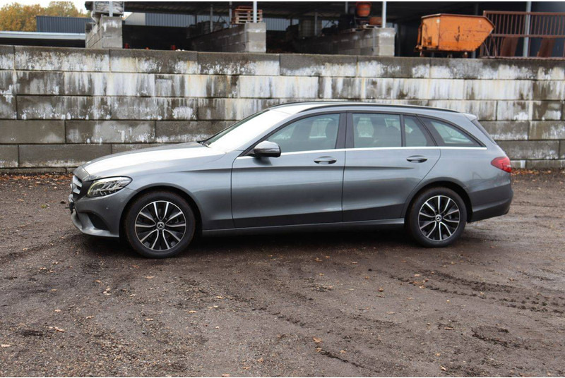 Mercedes-Benz C-Klasse C220d - Sedan: kuva Mercedes-Benz C-Klasse C220d - Sedan Mercedes-Benz C-Klasse C220d - Sedan: kuva Mercedes-Benz C-Klasse C220d - Sedan