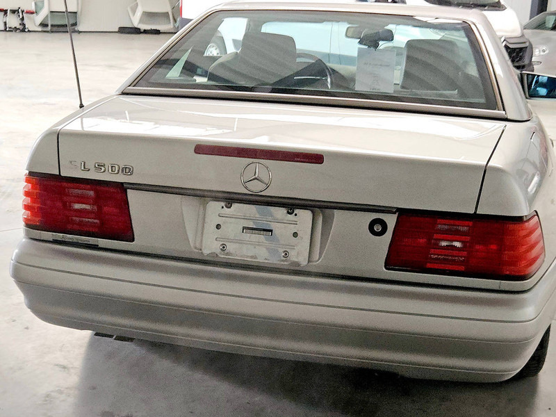 Mercedes-Benz SL-Klasse (R129) _ 500 - Henkilöauto: kuva Mercedes-Benz SL-Klasse (R129) _ 500 - Henkilöauto Mercedes-Benz SL-Klasse (R129) _ 500 - Henkilöauto: kuva Mercedes-Benz SL-Klasse (R129) _ 500 - Henkilöauto