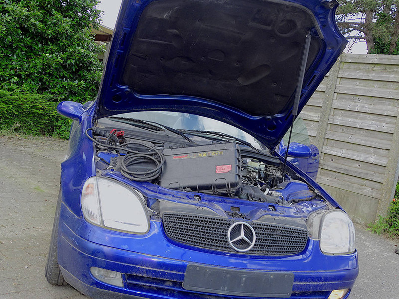 Sedan Mercedes-Benz SLK SLK200: kuva Sedan Mercedes-Benz SLK SLK200