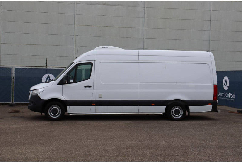 Mercedes-Benz Sprinter - Kylmäauto: kuva Mercedes-Benz Sprinter - Kylmäauto Mercedes-Benz Sprinter - Kylmäauto: kuva Mercedes-Benz Sprinter - Kylmäauto