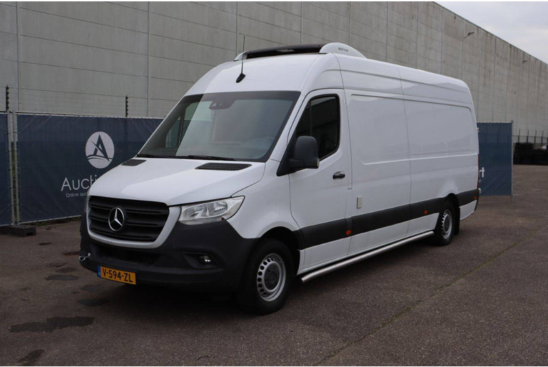 Kylmäauto Mercedes-Benz Sprinter: kuva Kylmäauto Mercedes-Benz Sprinter Kylmäauto Mercedes-Benz Sprinter: kuva Kylmäauto Mercedes-Benz Sprinter