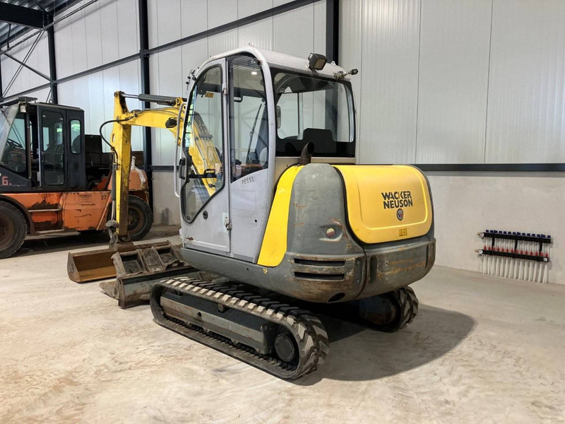 Neuson 3503RD - Telakaivukone: kuva Neuson 3503RD - Telakaivukone Neuson 3503RD - Telakaivukone: kuva Neuson 3503RD - Telakaivukone