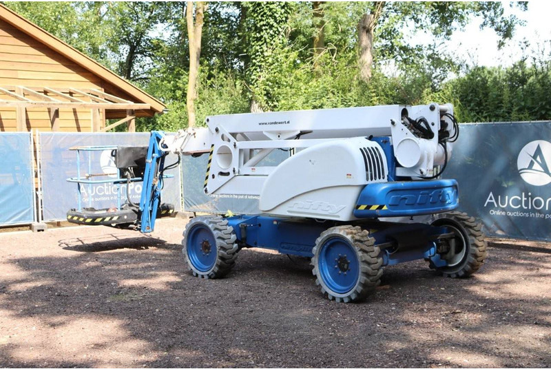 Niftylift HR21D 4x4 - Puomilava: kuva Niftylift HR21D 4x4 - Puomilava Niftylift HR21D 4x4 - Puomilava: kuva Niftylift HR21D 4x4 - Puomilava