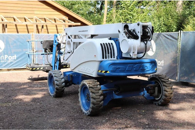 Niftylift HR21D 4x4 - Puomilava: kuva Niftylift HR21D 4x4 - Puomilava Niftylift HR21D 4x4 - Puomilava: kuva Niftylift HR21D 4x4 - Puomilava