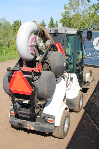 Nilfisk City Ranger 2250 - Lakaisuauto: kuva Nilfisk City Ranger 2250 - Lakaisuauto Nilfisk City Ranger 2250 - Lakaisuauto: kuva Nilfisk City Ranger 2250 - Lakaisuauto