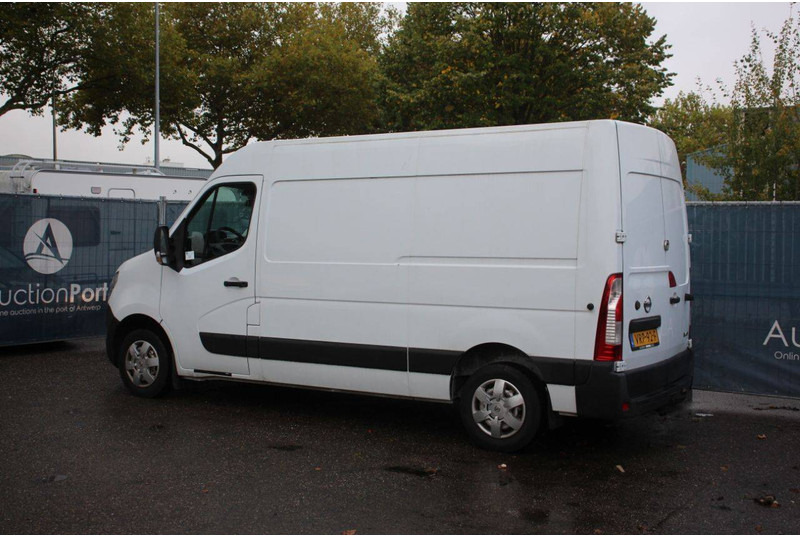 Nissan NV400 - Pakettiauto: kuva Nissan NV400 - Pakettiauto Nissan NV400 - Pakettiauto: kuva Nissan NV400 - Pakettiauto