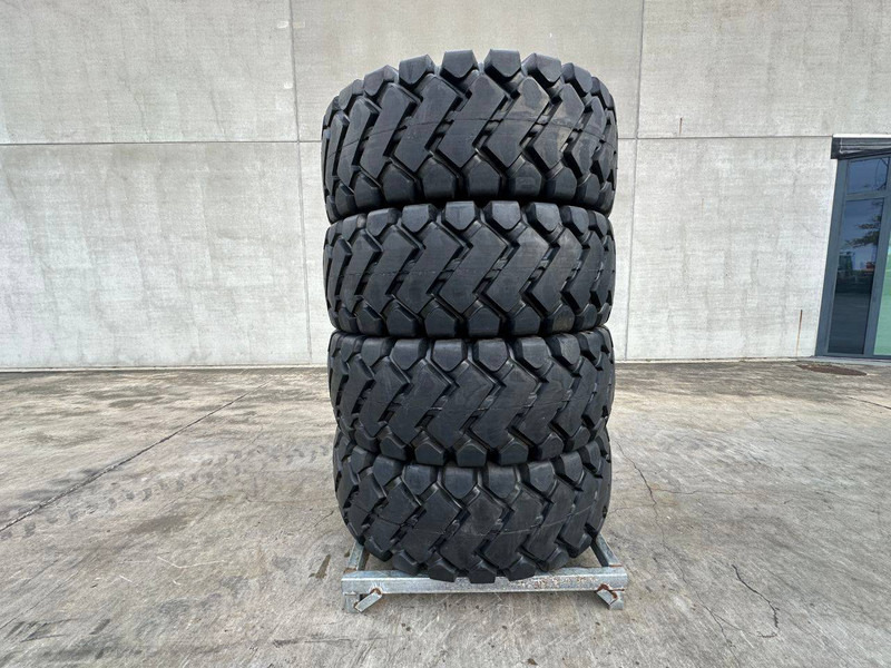 Onbekend - Akku: kuva Onbekend - Akku Onbekend - Akku: kuva Onbekend - Akku