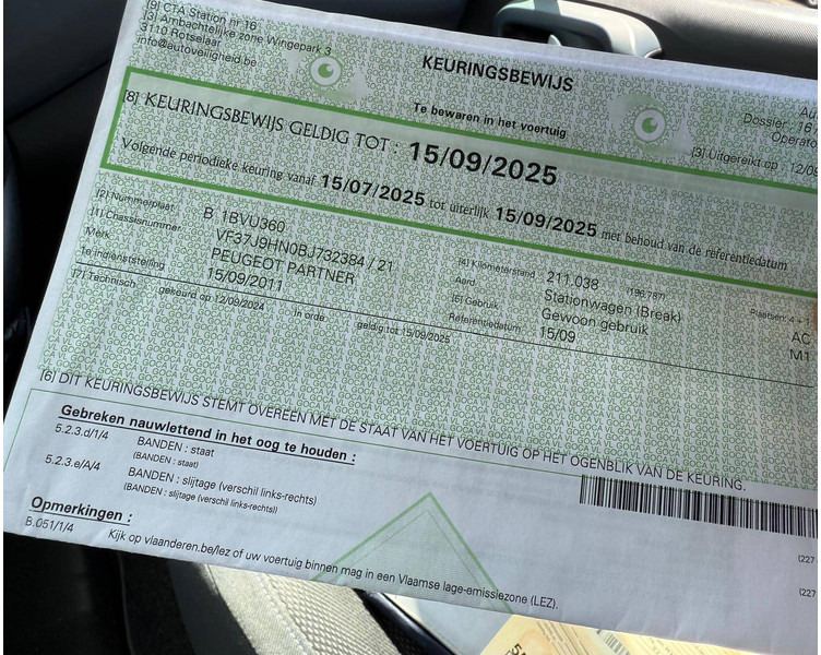 Sedan Peugeot Partner Tepee 1.6 HDI: kuva Sedan Peugeot Partner Tepee 1.6 HDI