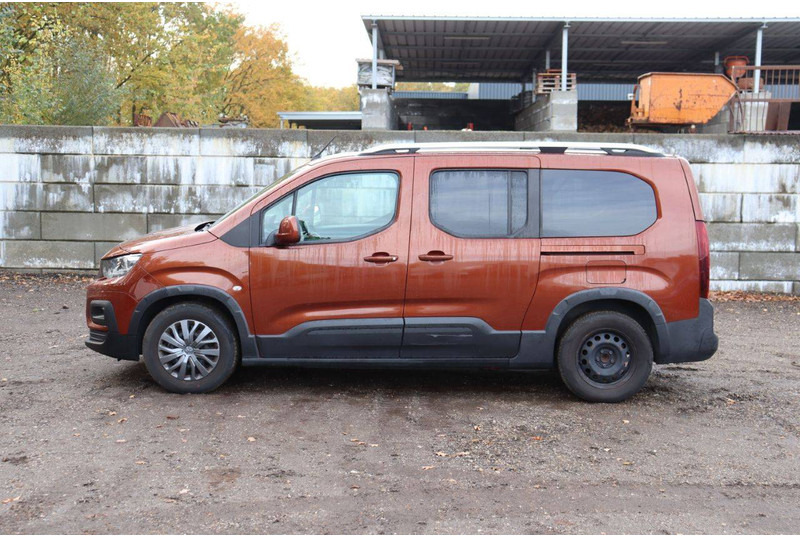 Peugeot Rifter - Pakettiauto: kuva Peugeot Rifter - Pakettiauto Peugeot Rifter - Pakettiauto: kuva Peugeot Rifter - Pakettiauto