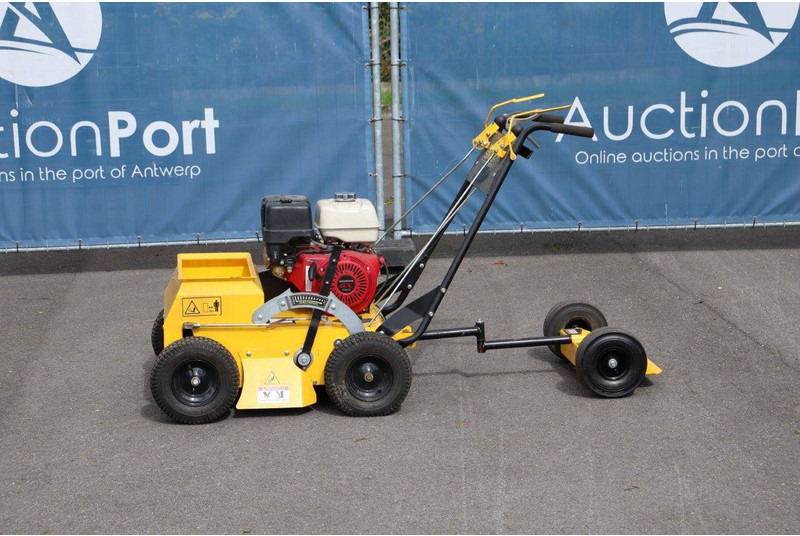 STINGER SS2400 - Kylvö-/ Istutuskone: kuva STINGER SS2400 - Kylvö-/ Istutuskone STINGER SS2400 - Kylvö-/ Istutuskone: kuva STINGER SS2400 - Kylvö-/ Istutuskone