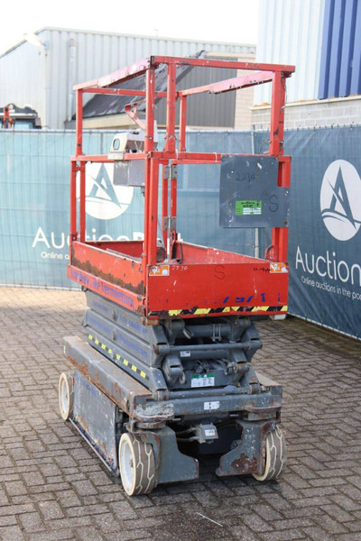 Skyjack SJ 3219 - Saksilava: kuva Skyjack SJ 3219 - Saksilava Skyjack SJ 3219 - Saksilava: kuva Skyjack SJ 3219 - Saksilava