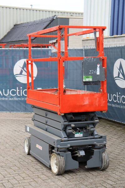 Skyjack SJ III 3219 - Saksilava: kuva Skyjack SJ III 3219 - Saksilava Skyjack SJ III 3219 - Saksilava: kuva Skyjack SJ III 3219 - Saksilava