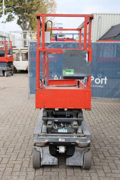 Skyjack SJ III 3219 - Saksilava: kuva Skyjack SJ III 3219 - Saksilava Skyjack SJ III 3219 - Saksilava: kuva Skyjack SJ III 3219 - Saksilava