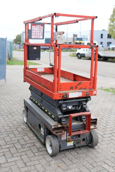 Skyjack SJ III 3219 - Saksilava: kuva Skyjack SJ III 3219 - Saksilava Skyjack SJ III 3219 - Saksilava: kuva Skyjack SJ III 3219 - Saksilava
