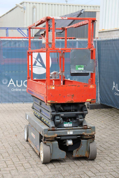 Skyjack SJ III 3219 - Saksilava: kuva Skyjack SJ III 3219 - Saksilava Skyjack SJ III 3219 - Saksilava: kuva Skyjack SJ III 3219 - Saksilava