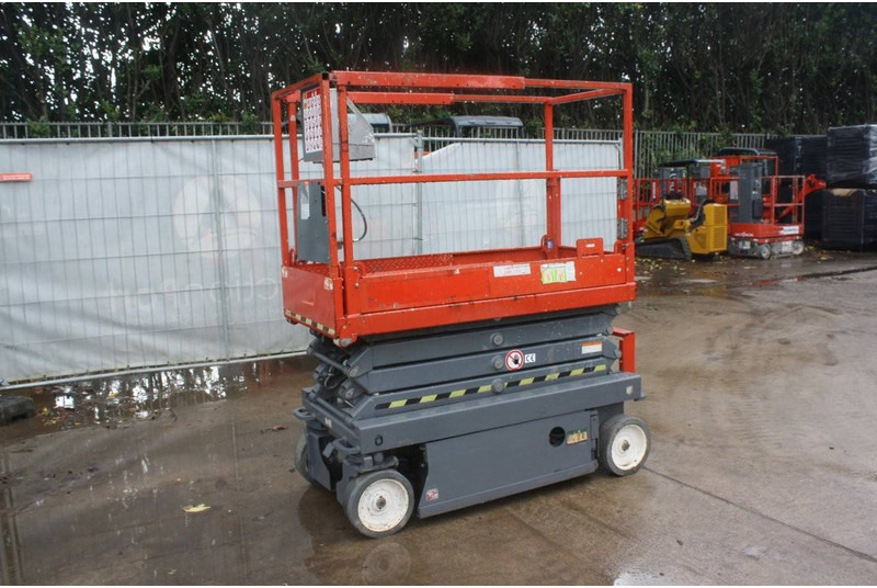 Skyjack SJ3219 - Saksilava: kuva Skyjack SJ3219 - Saksilava Skyjack SJ3219 - Saksilava: kuva Skyjack SJ3219 - Saksilava