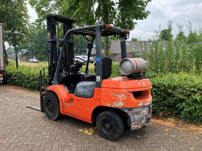 Toyota 02-7FGF30 - Kaasutrukki: kuva Toyota 02-7FGF30 - Kaasutrukki Toyota 02-7FGF30 - Kaasutrukki: kuva Toyota 02-7FGF30 - Kaasutrukki