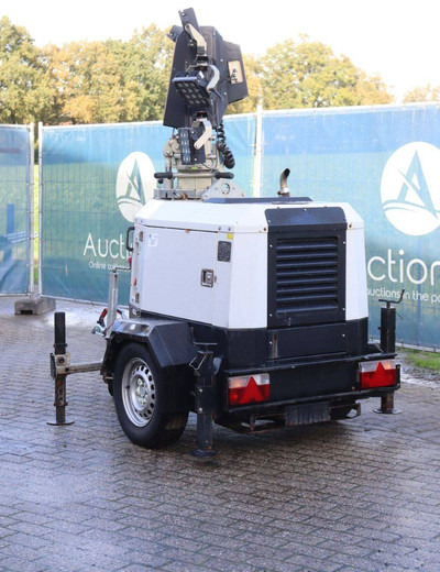 Trime X-ECOK2 - Lavaperävaunu: kuva Trime X-ECOK2 - Lavaperävaunu Trime X-ECOK2 - Lavaperävaunu: kuva Trime X-ECOK2 - Lavaperävaunu