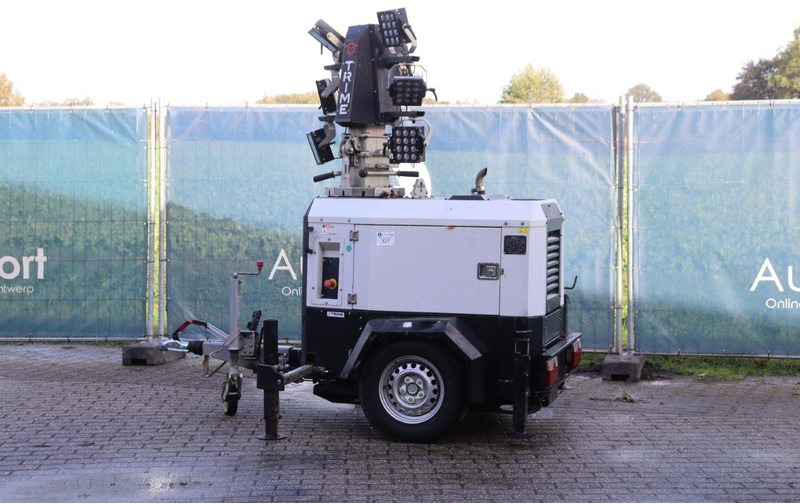 Trime X-ECOK2 - Lavaperävaunu: kuva Trime X-ECOK2 - Lavaperävaunu Trime X-ECOK2 - Lavaperävaunu: kuva Trime X-ECOK2 - Lavaperävaunu