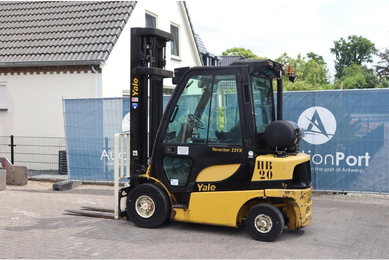 Yale GLP25VX V2770 - Kaasutrukki: kuva Yale GLP25VX V2770 - Kaasutrukki Yale GLP25VX V2770 - Kaasutrukki: kuva Yale GLP25VX V2770 - Kaasutrukki