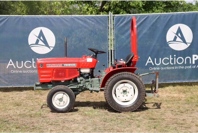 Yanmar YM1510D - Traktori: kuva Yanmar YM1510D - Traktori Yanmar YM1510D - Traktori: kuva Yanmar YM1510D - Traktori