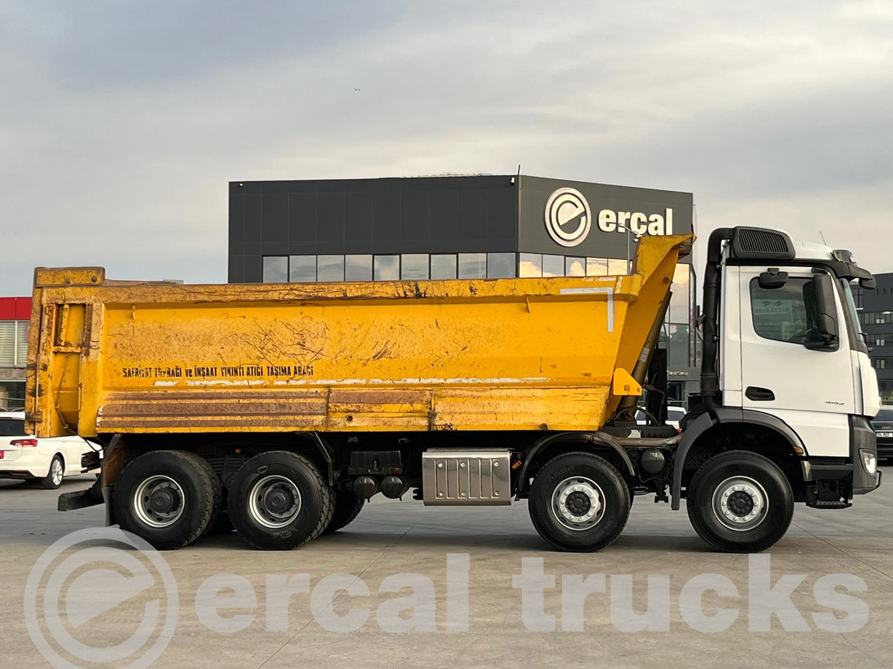 MERCEDES-BENZ 2017 AROCS 4142 MANUAL AC- 8X4 EURO 6-HARDOX TIPPER - Kippiauto kuorma-auto: kuva MERCEDES-BENZ 2017 AROCS 4142 MANUAL AC- 8X4 EURO 6-HARDOX TIPPER - Kippiauto kuorma-auto MERCEDES-BENZ 2017 AROCS 4142 MANUAL AC- 8X4 EURO 6-HARDOX TIPPER - Kippiauto kuorma-auto: kuva MERCEDES-BENZ 2017 AROCS 4142 MANUAL AC- 8X4 EURO 6-HARDOX TIPPER - Kippiauto kuorma-auto
