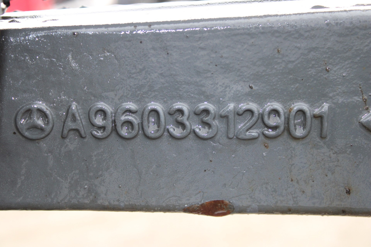 AXA FATA STANDARD MERCEDES ACTROS MP5 A9603312901 - Etuakseli - Kuorma-auto: kuva AXA FATA STANDARD MERCEDES ACTROS MP5 A9603312901 - Etuakseli - Kuorma-auto AXA FATA STANDARD MERCEDES ACTROS MP5 A9603312901 - Etuakseli - Kuorma-auto: kuva AXA FATA STANDARD MERCEDES ACTROS MP5 A9603312901 - Etuakseli - Kuorma-auto