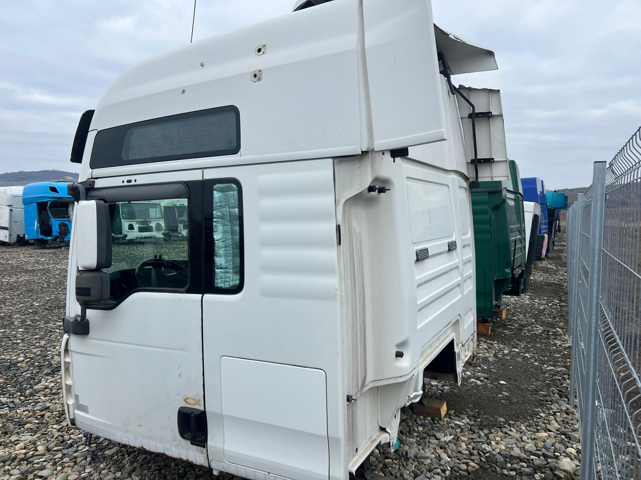 CABINA MAN TGA XXL - Ohjaamo - Kuorma-auto: kuva CABINA MAN TGA XXL - Ohjaamo - Kuorma-auto CABINA MAN TGA XXL - Ohjaamo - Kuorma-auto: kuva CABINA MAN TGA XXL - Ohjaamo - Kuorma-auto