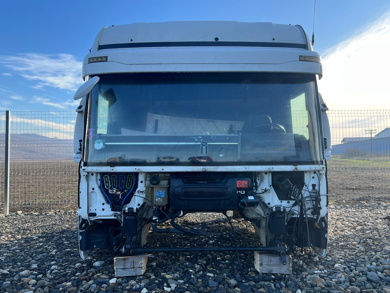 CABINA SCANIA R STREAMLINE CR19H - Ohjaamo - Kuorma-auto: kuva  CABINA SCANIA R STREAMLINE CR19H - Ohjaamo - Kuorma-auto CABINA SCANIA R STREAMLINE CR19H - Ohjaamo - Kuorma-auto: kuva  CABINA SCANIA R STREAMLINE CR19H - Ohjaamo - Kuorma-auto