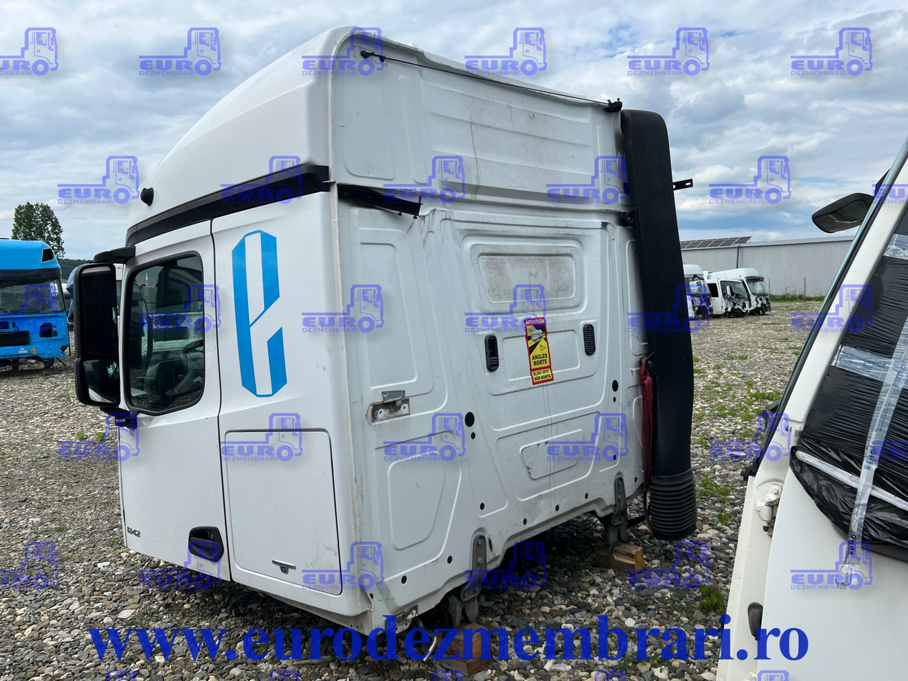 CABINA STREAMSPACE 2.5 MERCEDES ACTROS MP4 - Ohjaamo - Kuorma-auto: kuva CABINA STREAMSPACE 2.5 MERCEDES ACTROS MP4 - Ohjaamo - Kuorma-auto CABINA STREAMSPACE 2.5 MERCEDES ACTROS MP4 - Ohjaamo - Kuorma-auto: kuva CABINA STREAMSPACE 2.5 MERCEDES ACTROS MP4 - Ohjaamo - Kuorma-auto