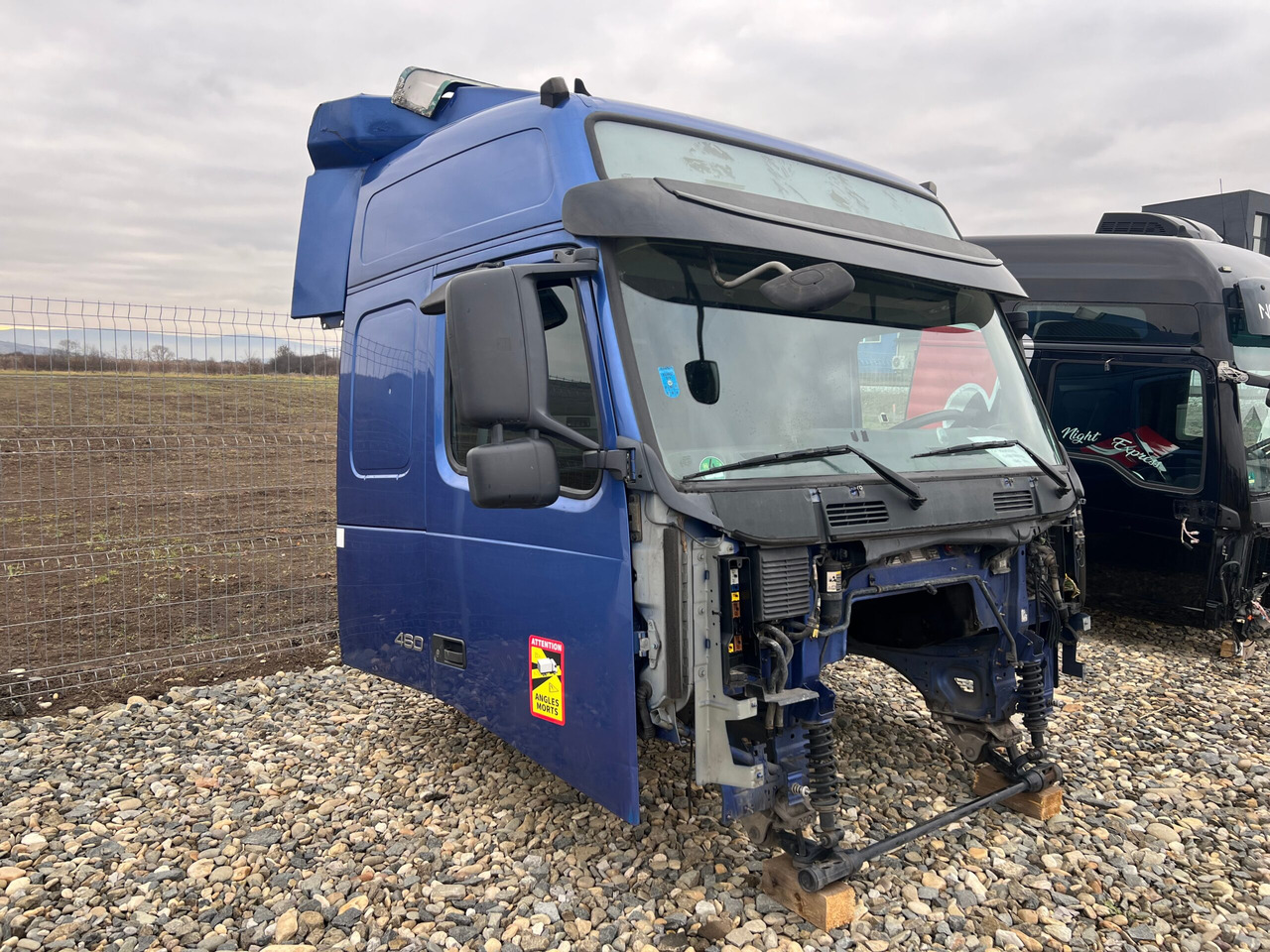 CABINA VOLVO FH13 GLOBETROTTER L2H2 - Ohjaamo - Kuorma-auto: kuva CABINA VOLVO FH13 GLOBETROTTER L2H2 - Ohjaamo - Kuorma-auto CABINA VOLVO FH13 GLOBETROTTER L2H2 - Ohjaamo - Kuorma-auto: kuva CABINA VOLVO FH13 GLOBETROTTER L2H2 - Ohjaamo - Kuorma-auto