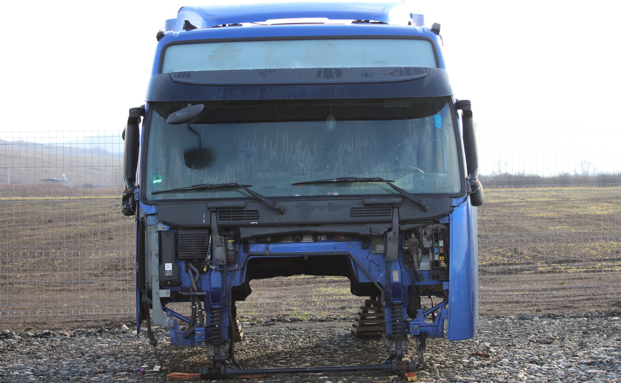 CABINA VOLVO FH13 GLOBETROTTER L2H2 - Ohjaamo - Kuorma-auto: kuva CABINA VOLVO FH13 GLOBETROTTER L2H2 - Ohjaamo - Kuorma-auto CABINA VOLVO FH13 GLOBETROTTER L2H2 - Ohjaamo - Kuorma-auto: kuva CABINA VOLVO FH13 GLOBETROTTER L2H2 - Ohjaamo - Kuorma-auto