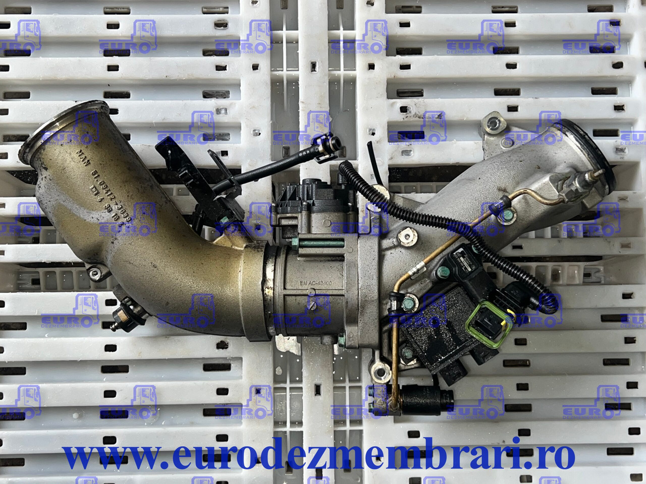 GALERIE ADMISIE + CLAPETA ACCELERATIE MAN TGX D3876 51.09413.7018, 51.09412.0323, 51.09412.0718, 51.26803.0055, 51.25902.0154, 51.25902.0081 - Imusarja - Kuorma-auto: kuva GALERIE ADMISIE + CLAPETA ACCELERATIE MAN TGX D3876 51.09413.7018, 51.09412.0323, 51.09412.0718, 51.26803.0055, 51.25902.0154, 51.25902.0081 - Imusarja - Kuorma-auto GALERIE ADMISIE + CLAPETA ACCELERATIE MAN TGX D3876 51.09413.7018, 51.09412.0323, 51.09412.0718, 51.26803.0055, 51.25902.0154, 51.25902.0081 - Imusarja - Kuorma-auto: kuva GALERIE ADMISIE + CLAPETA ACCELERATIE MAN TGX D3876 51.09413.7018, 51.09412.0323, 51.09412.0718, 51.26803.0055, 51.25902.0154, 51.25902.0081 - Imusarja - Kuorma-auto